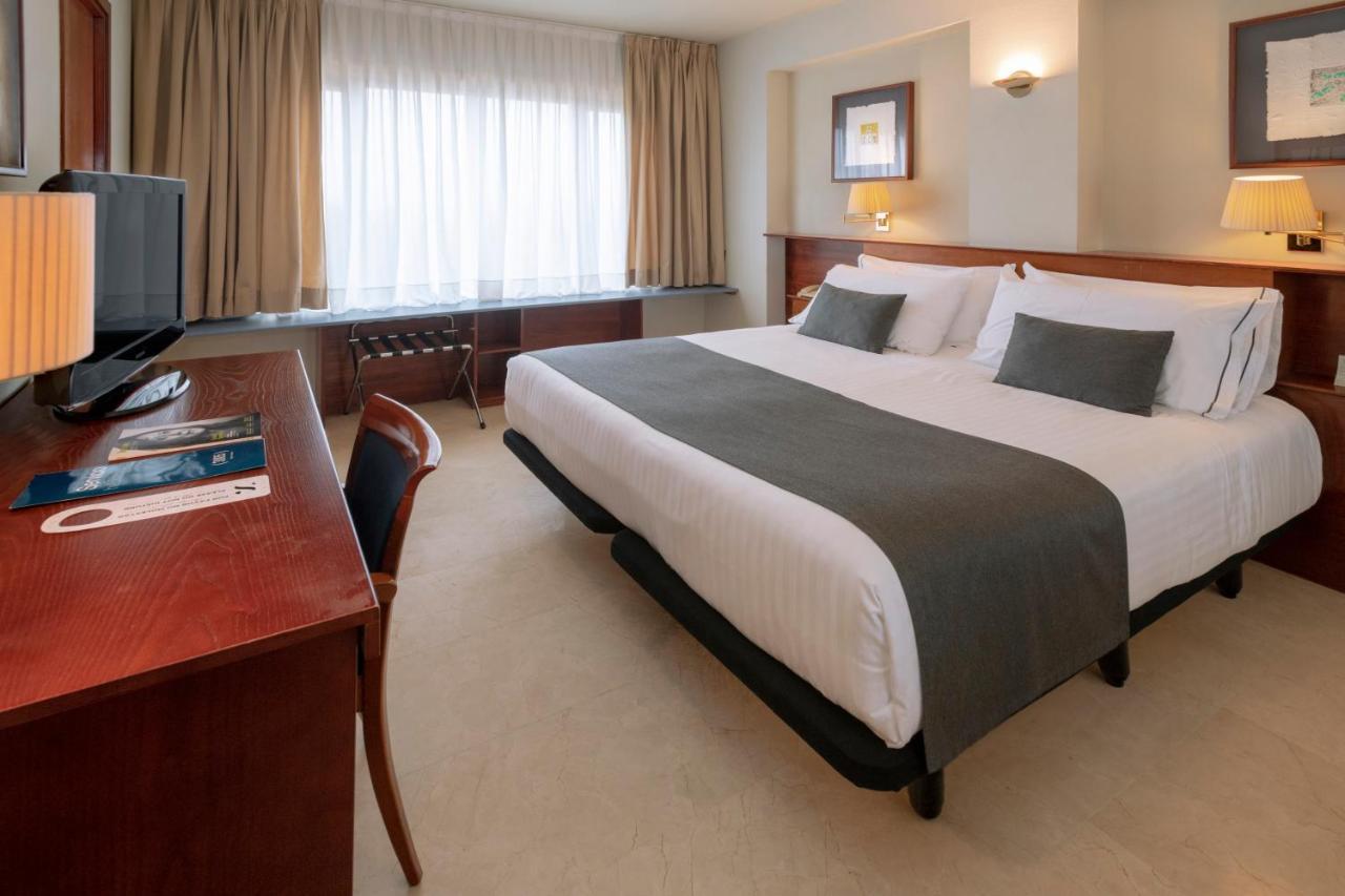 Gran Hotel Rey Don Jaime Castelldefels Εξωτερικό φωτογραφία
